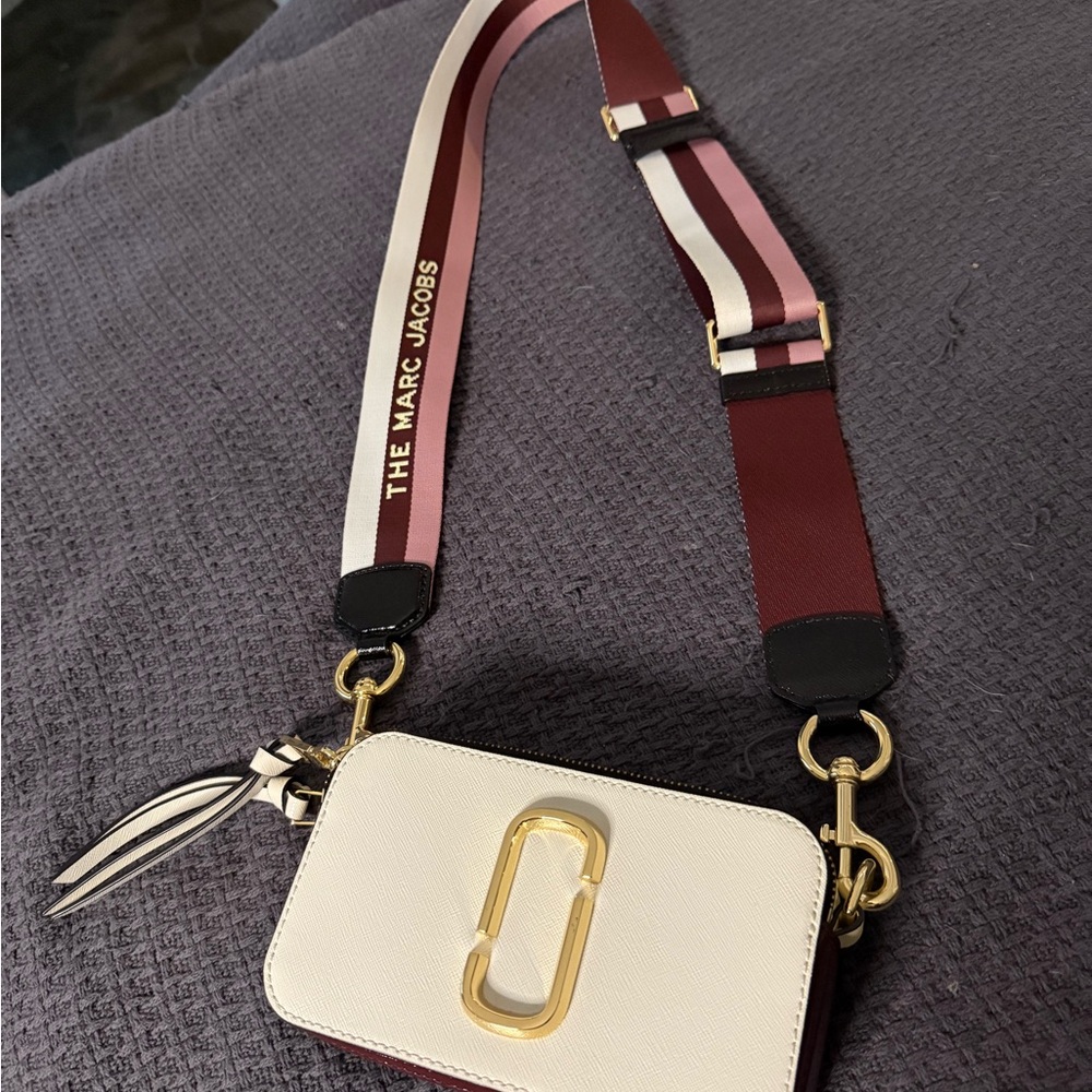 Marc Jacobs Black and Cream Crossbody Bag